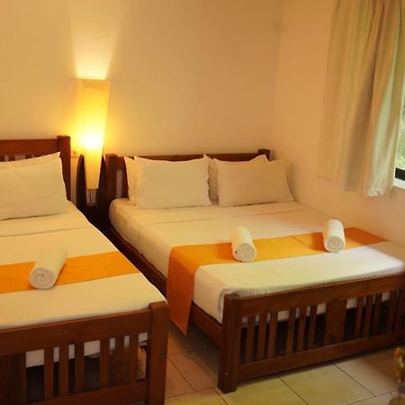 Udf Nature Villa Канди Екстериор снимка